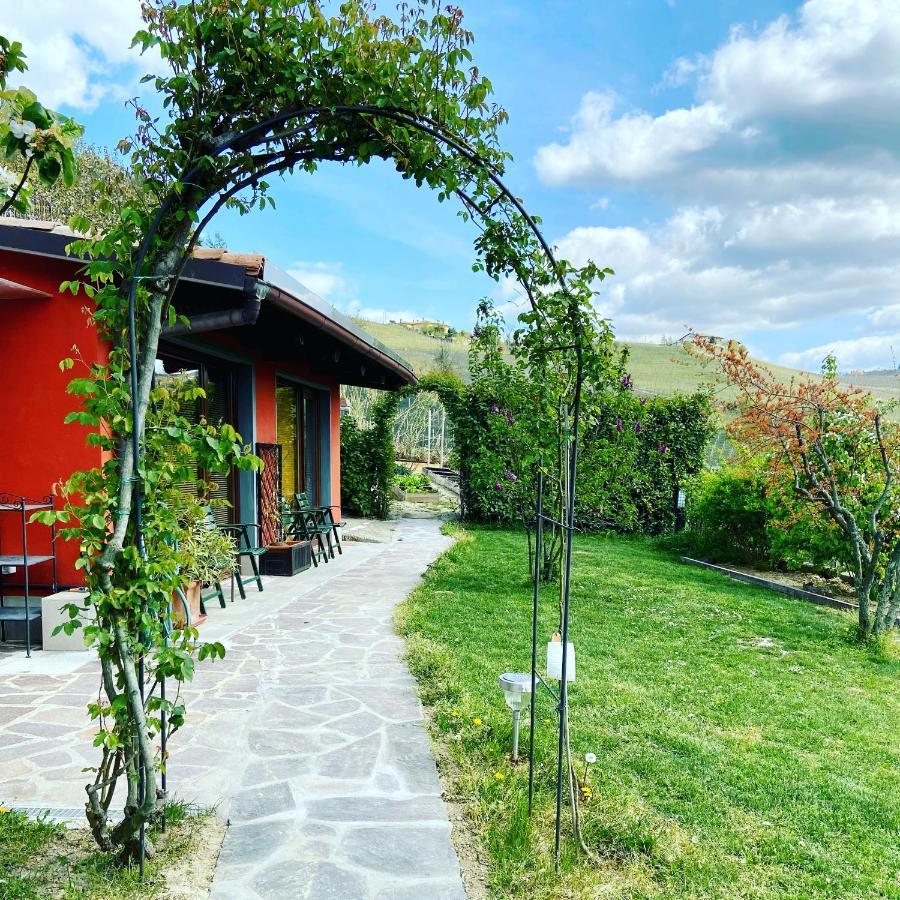 Residence Delle Rose Barolo Exterior photo