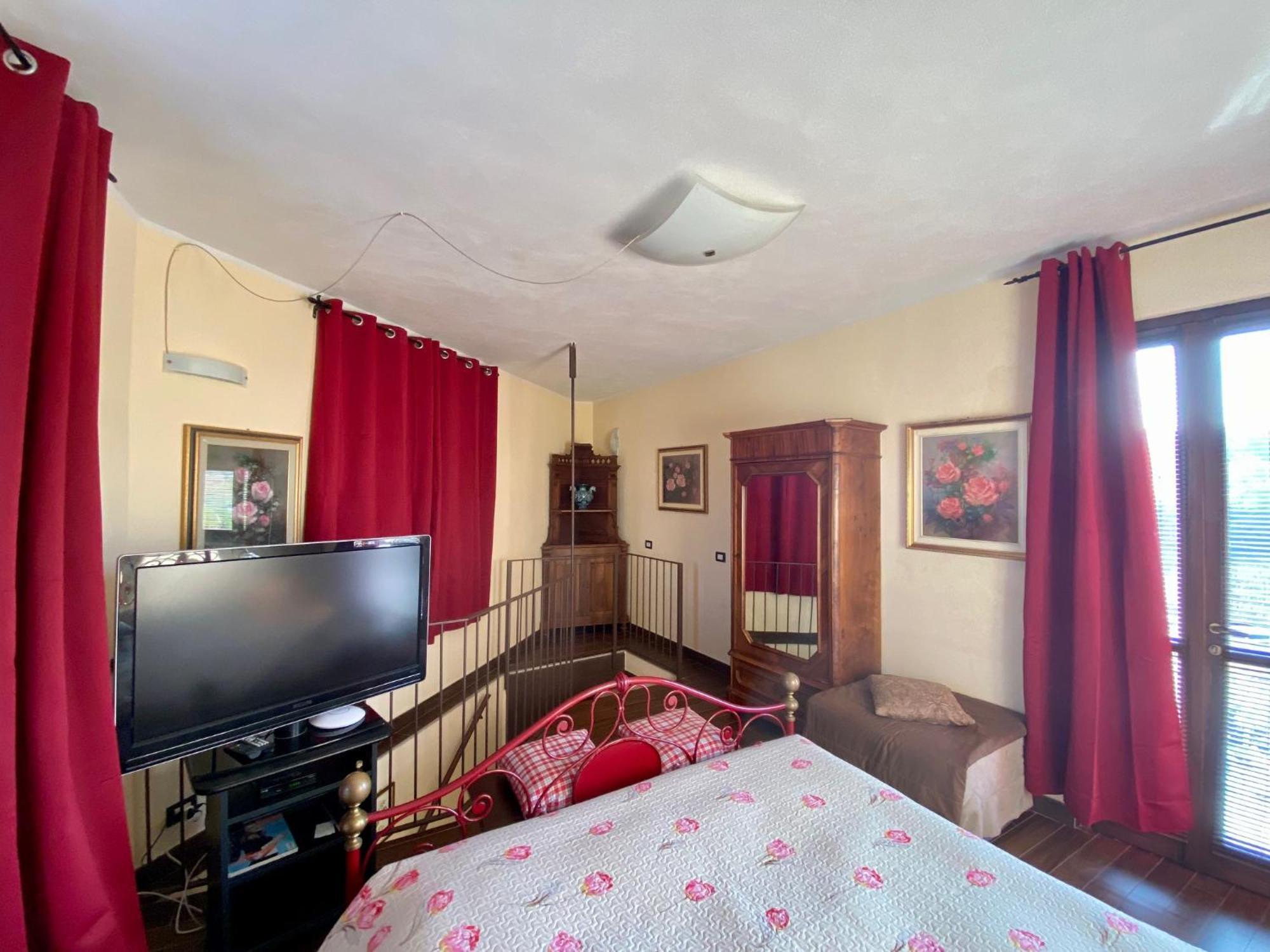 Residence Delle Rose Barolo Exterior photo
