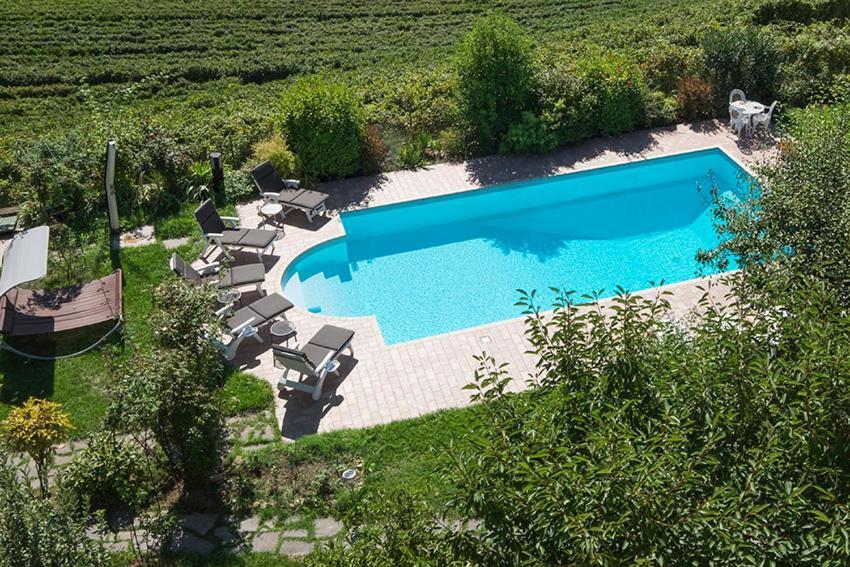 Residence Delle Rose Barolo Exterior photo
